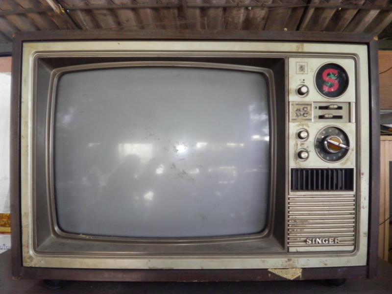 01 CRT (1)